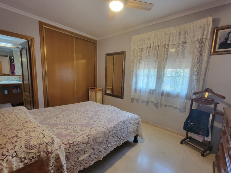 Villa for Sale in Aguas Nuevas, Torrevieja, Alicante 19