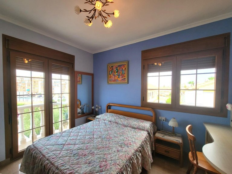 Villa for Sale in Aguas Nuevas, Torrevieja, Alicante 31