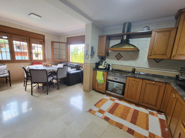 Villa for Sale in Aguas Nuevas, Torrevieja, Alicante 16