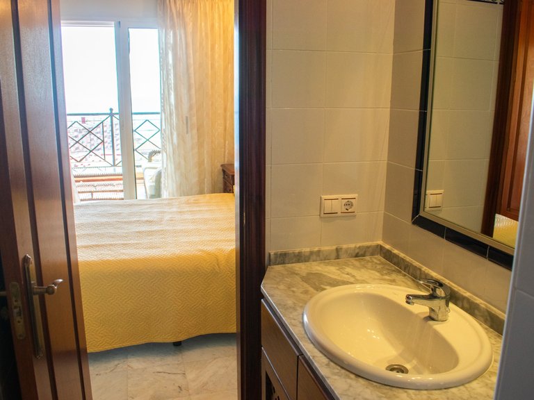 Apartment for Sale in Playa de los Locos, Torrevieja, Alicante 18