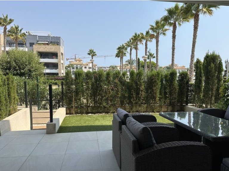 Apartment for Sale in Playa Flamenca, Orihuela Costa, Alicante 16