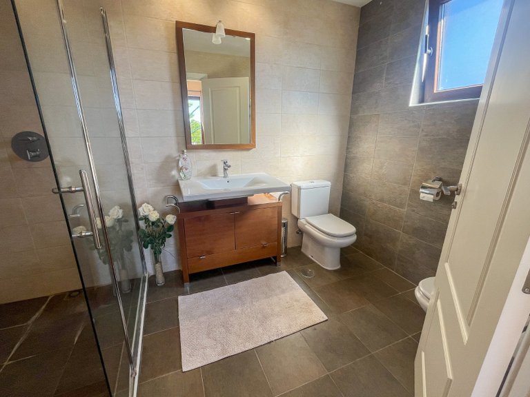 Villa for Sale in Balcon sierra cortina, Finestrat, Alicante 50