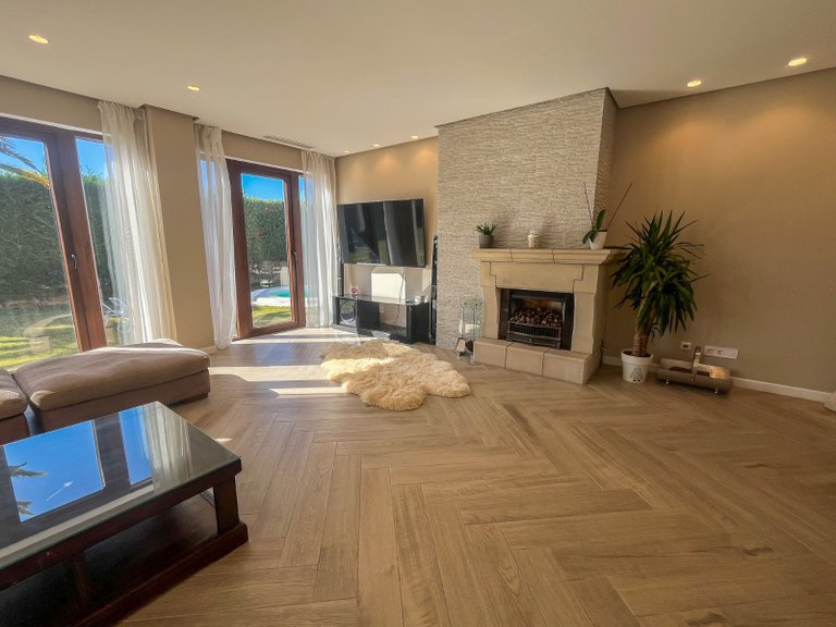 Villa for Sale in Balcon sierra cortina, Finestrat, Alicante 18