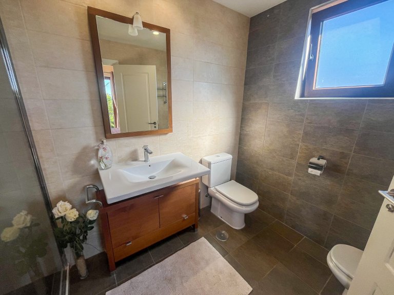 Villa for Sale in Balcon sierra cortina, Finestrat, Alicante 49