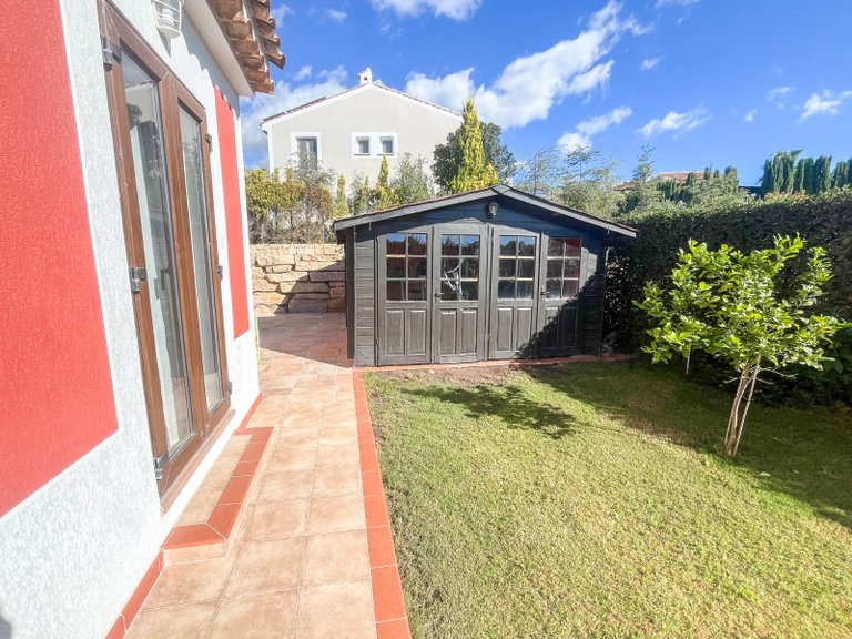 Villa for Sale in Balcon sierra cortina, Finestrat, Alicante 12