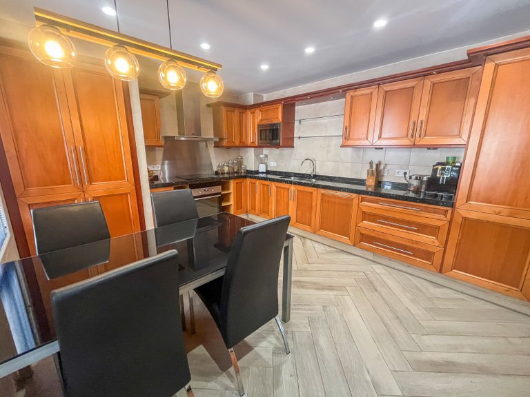 Villa for Sale in Balcon sierra cortina, Finestrat, Alicante 22