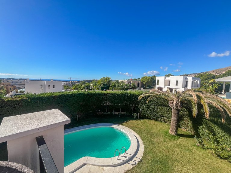 Villa for Sale in Balcon sierra cortina, Finestrat, Alicante 3