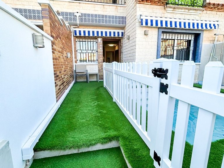 Town House for Sale in Torre de la Horadada, Pilar De La Horadada, Alicante 12