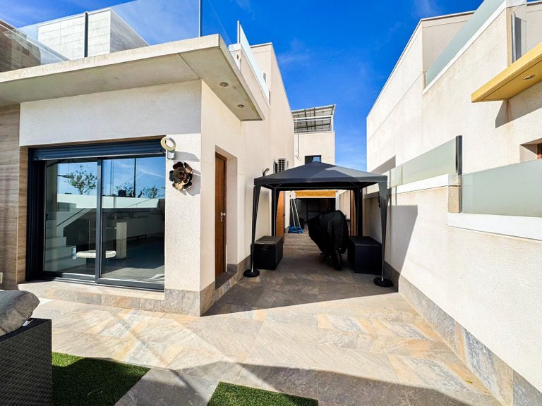 Town House for Sale in Pilar De La Horadada, Alicante 4