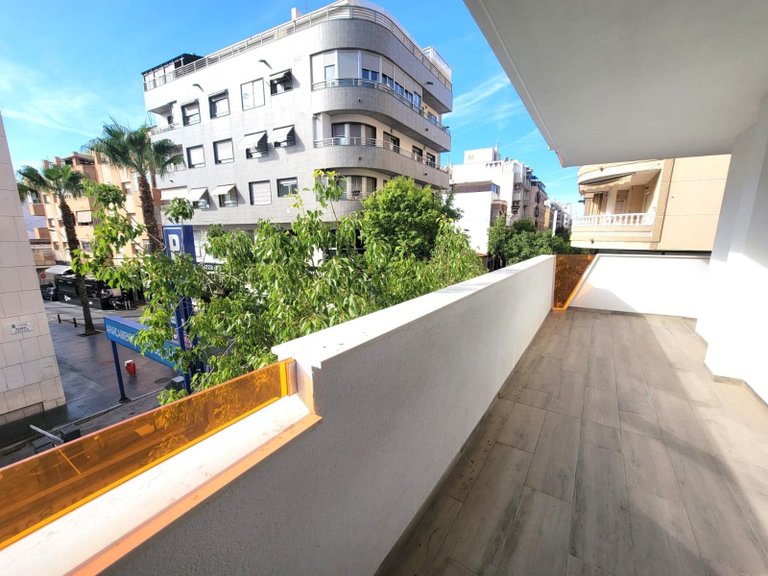Apartment for Sale in Playa del Cura, Torrevieja, Alicante 6