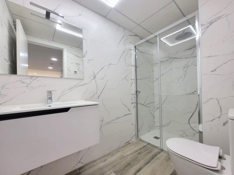 Apartment for Sale in Playa del Cura, Torrevieja, Alicante 20