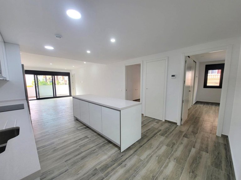 Apartment for Sale in Playa del Cura, Torrevieja, Alicante 9