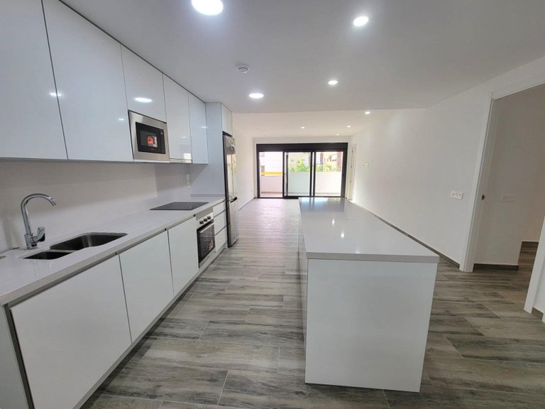 Apartment for Sale in Playa del Cura, Torrevieja, Alicante 13