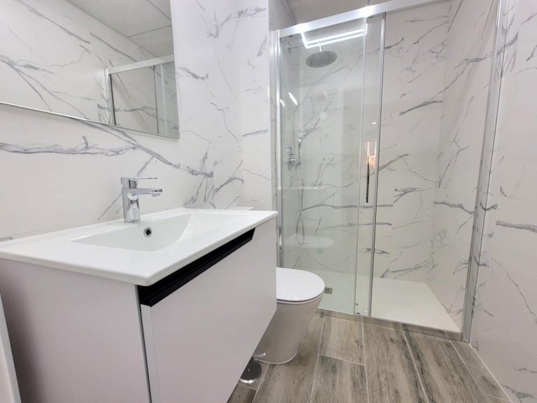 Apartment for Sale in Playa del Cura, Torrevieja, Alicante 32