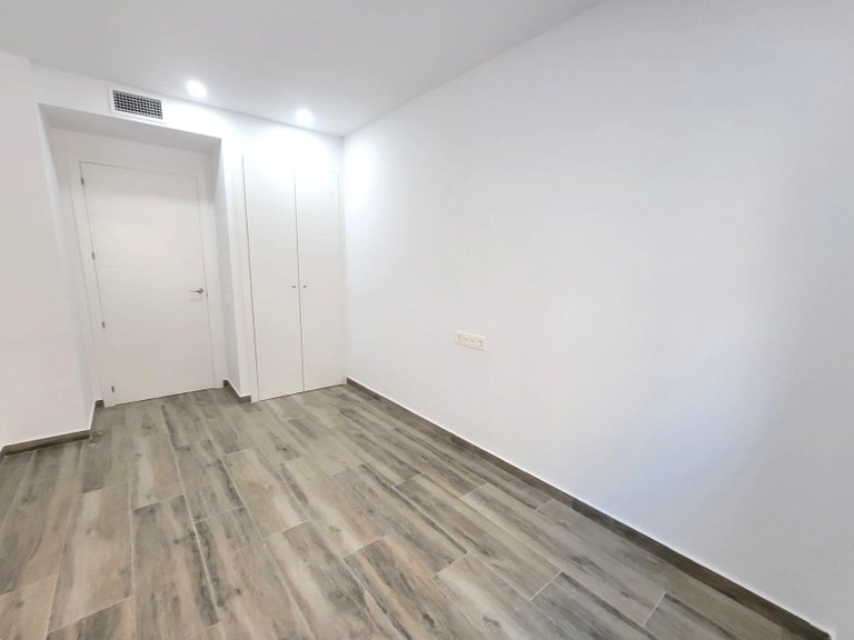 Apartment for Sale in Playa del Cura, Torrevieja, Alicante 29