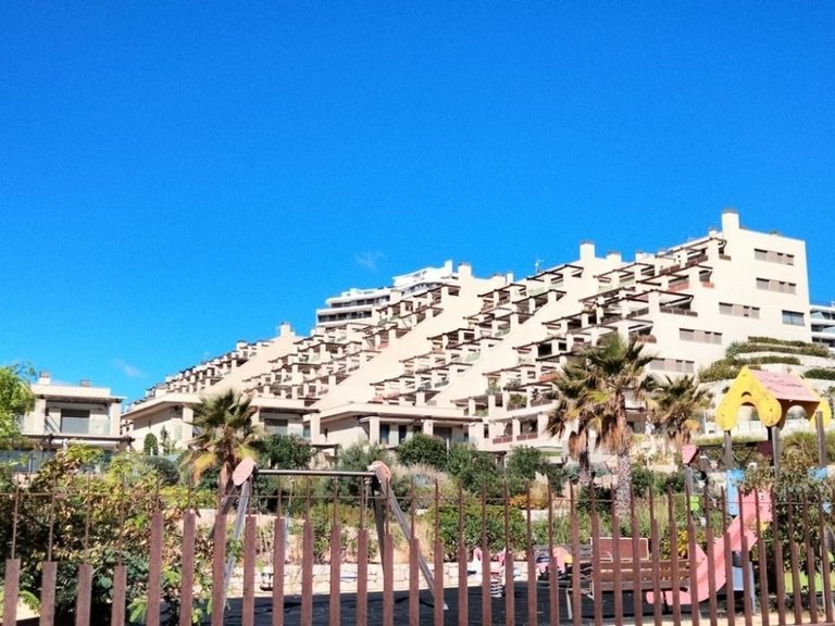 Apartment for Sale in Arenales Del Sol, Alicante 28