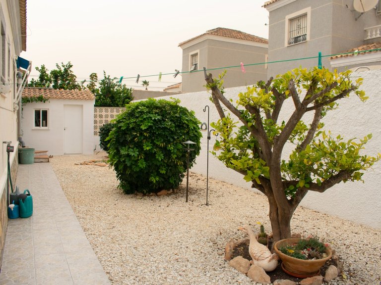 Villa for Sale in Torrevieja, - 19