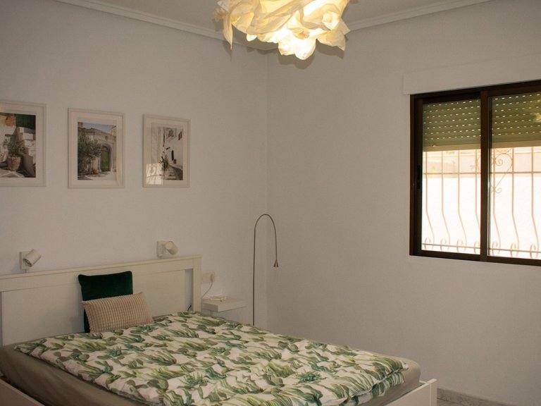 Villa for Sale in Torrevieja, - 47