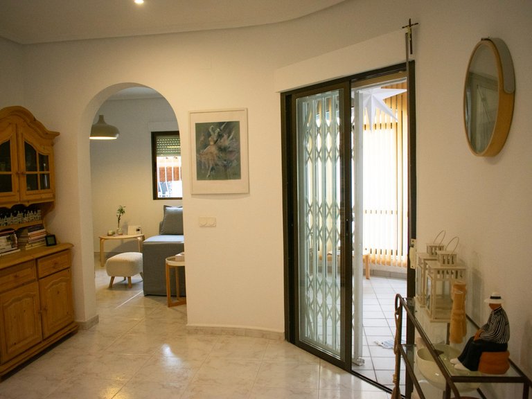 Villa for Sale in Torrevieja, - 35