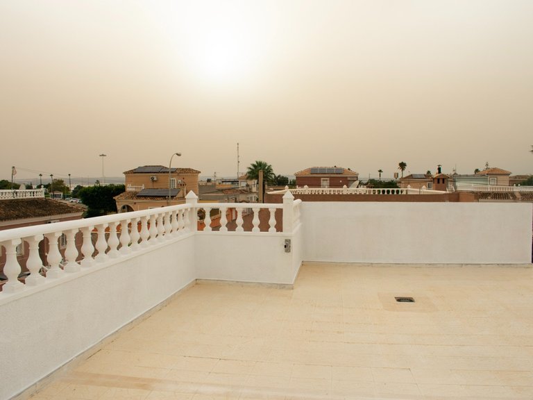 Villa for Sale in Torrevieja, - 25