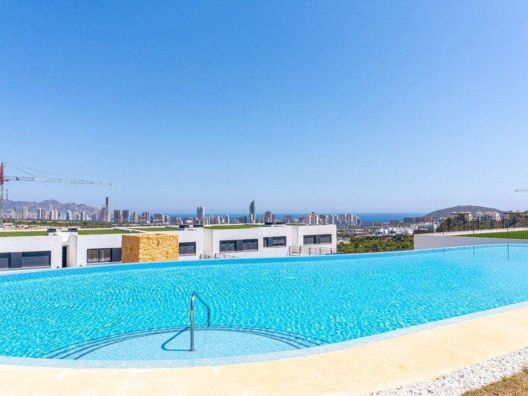 Penthouse for Sale in Finestrat, Alicante 40