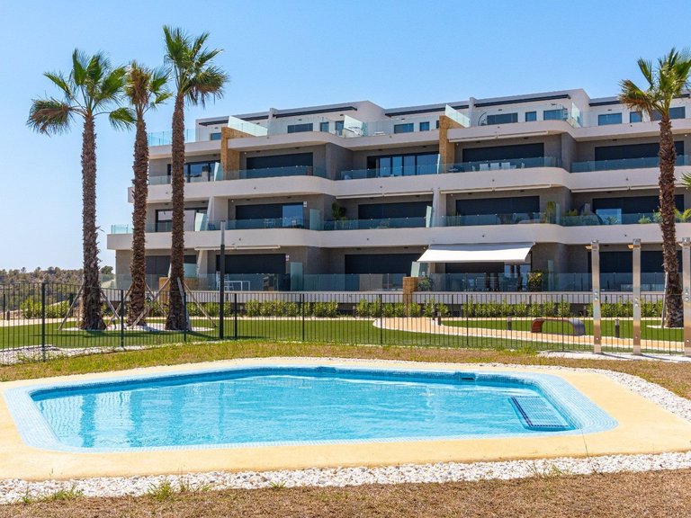 Penthouse for Sale in Finestrat, Alicante 2