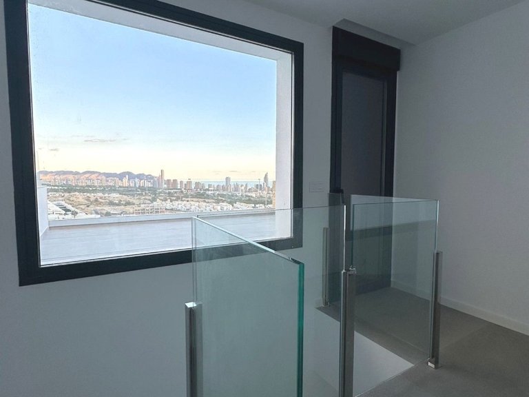 Penthouse for Sale in Finestrat, Alicante 24