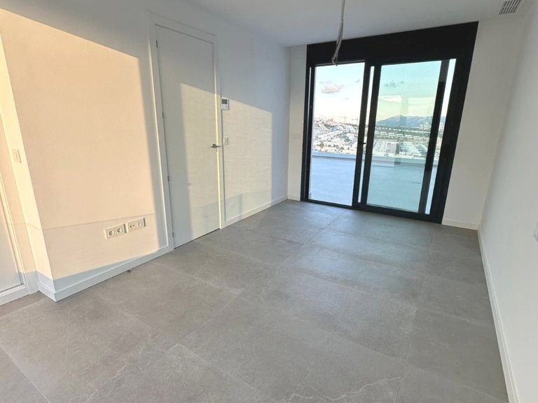 Penthouse for Sale in Finestrat, Alicante 26