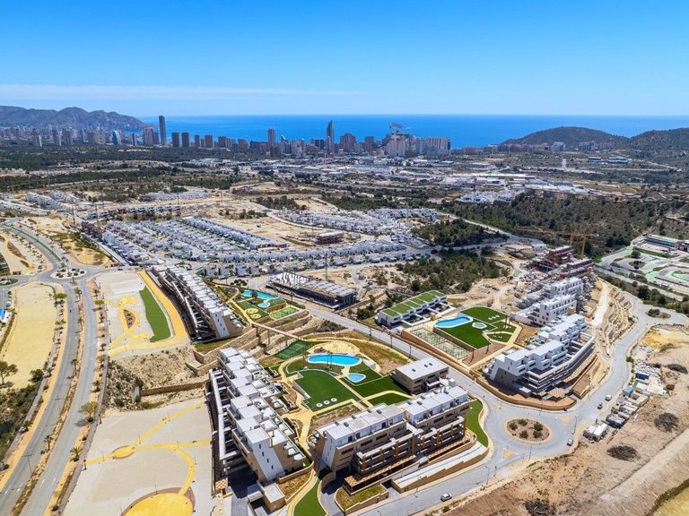 Penthouse for Sale in Finestrat, Alicante 44