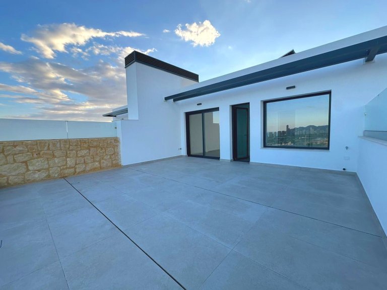 Penthouse for Sale in Finestrat, Alicante 39