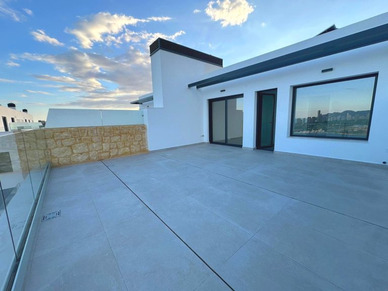 Penthouse for Sale in Finestrat, Alicante 38