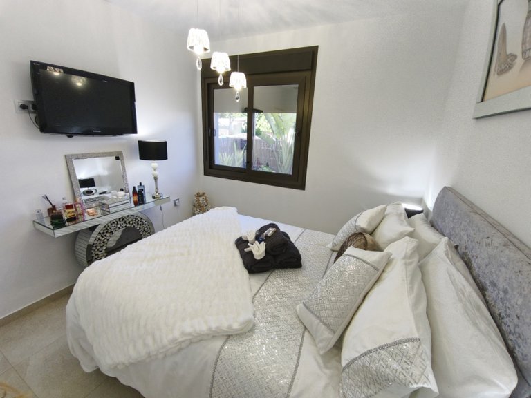 Villa for Sale in Vistabella Golf, Alicante 12