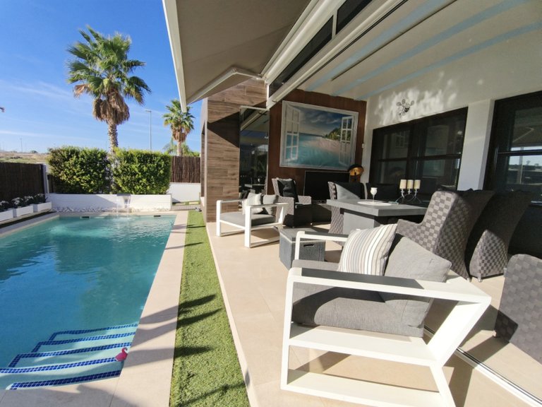 Villa for Sale in Vistabella Golf, Alicante 18