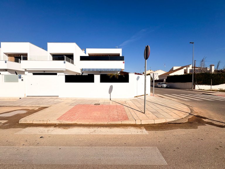 Villa for Sale in San Pedro del Pinatar pueblo, San Pedro Del Pinatar, Murcia 2