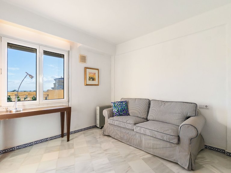 Penthouse for Sale in Playa del Cura, Torrevieja, Alicante 7