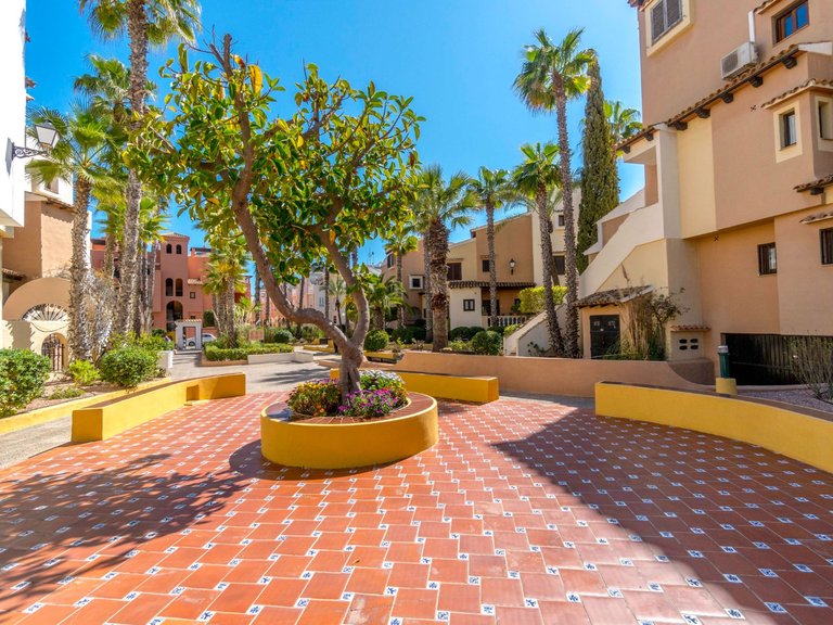 Penthouse for Sale in Playa del Cura, Torrevieja, Alicante 29