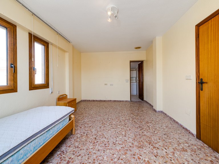 Villa for Sale in La Mata, Torrevieja, Alicante 34