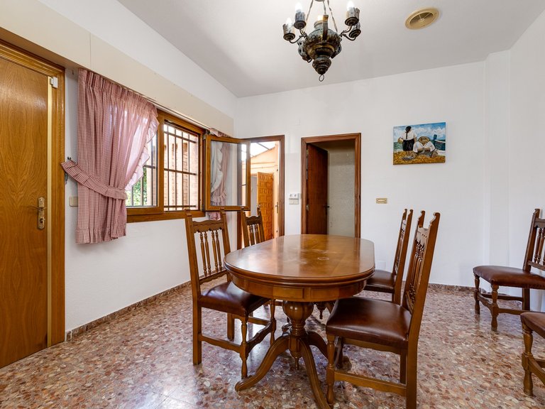 Villa for Sale in La Mata, Torrevieja, Alicante 10