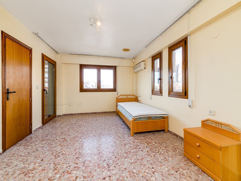 Villa for Sale in La Mata, Torrevieja, Alicante 32