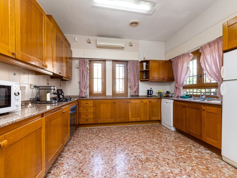 Villa for Sale in La Mata, Torrevieja, Alicante 11