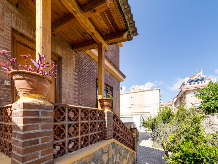Villa for Sale in La Mata, Torrevieja, Alicante 4