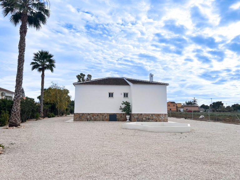 Villa for Sale in Dolores, Alicante 37