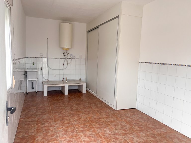 Villa for Sale in Dolores, Alicante 42