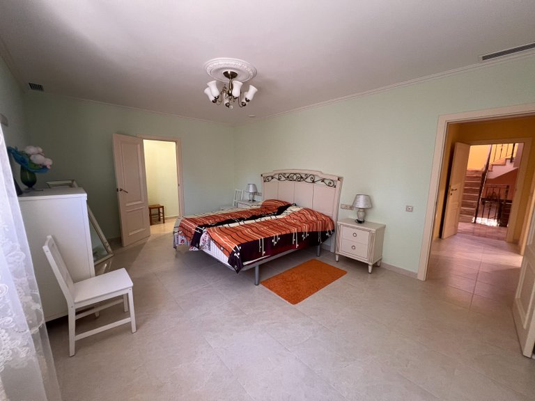 Villa for Sale in Orihuela Costa, Alicante 32