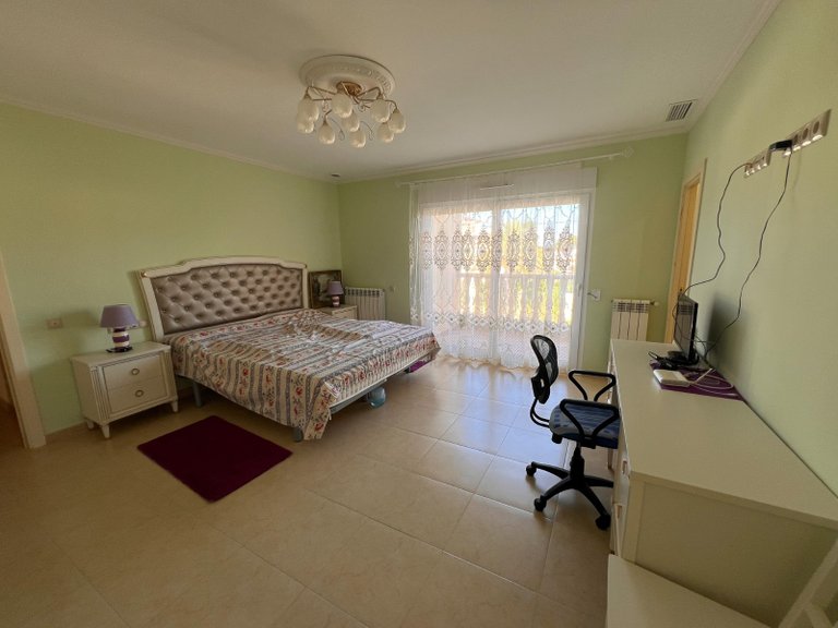 Villa for Sale in Orihuela Costa, Alicante 28