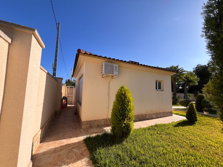 Villa for Sale in Orihuela Costa, Alicante 49