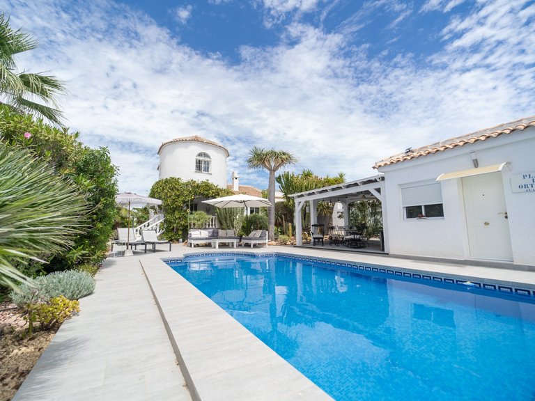 Villa for Sale in La Siesta - El Salado - Torreta, Torrevieja, Alicante 25