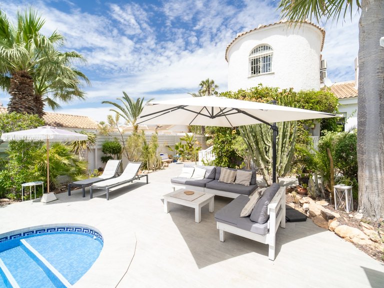 Villa for Sale in La Siesta - El Salado - Torreta, Torrevieja, Alicante 27