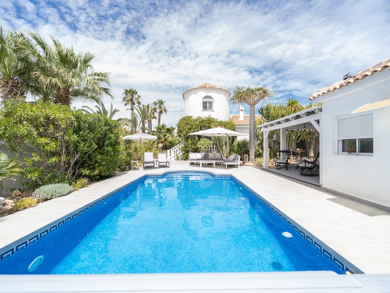Villa for Sale in La Siesta - El Salado - Torreta, Torrevieja, Alicante 21