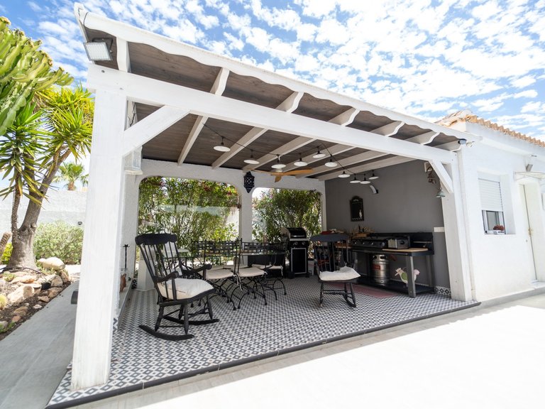 Villa for Sale in La Siesta - El Salado - Torreta, Torrevieja, Alicante 4